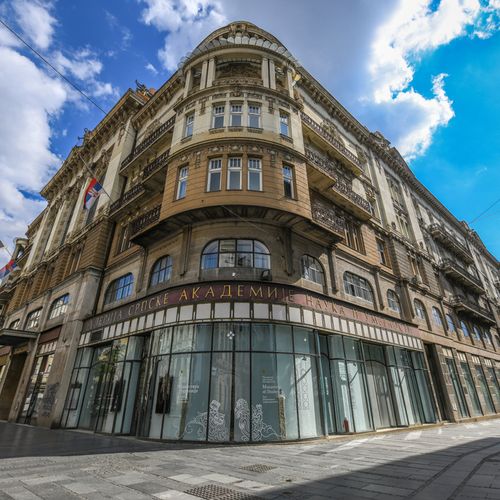 Izložene i retke svetinje iz manastira Hilandar