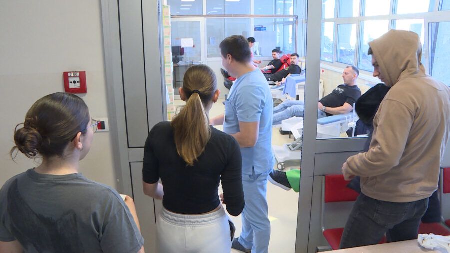 Image for Studenti daju krv