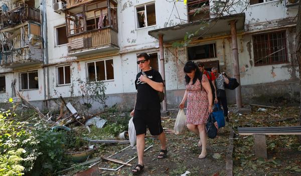 Image for Dve trećine Poljaka podržava deportaciju nezaposlenih Ukrajinaca
