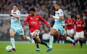 Mančester Junajted Brentford 2:1