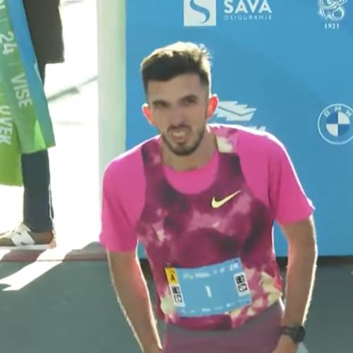 Image for Bibić pobedio na Beogradskom polumaratonu uz novi državni rekord