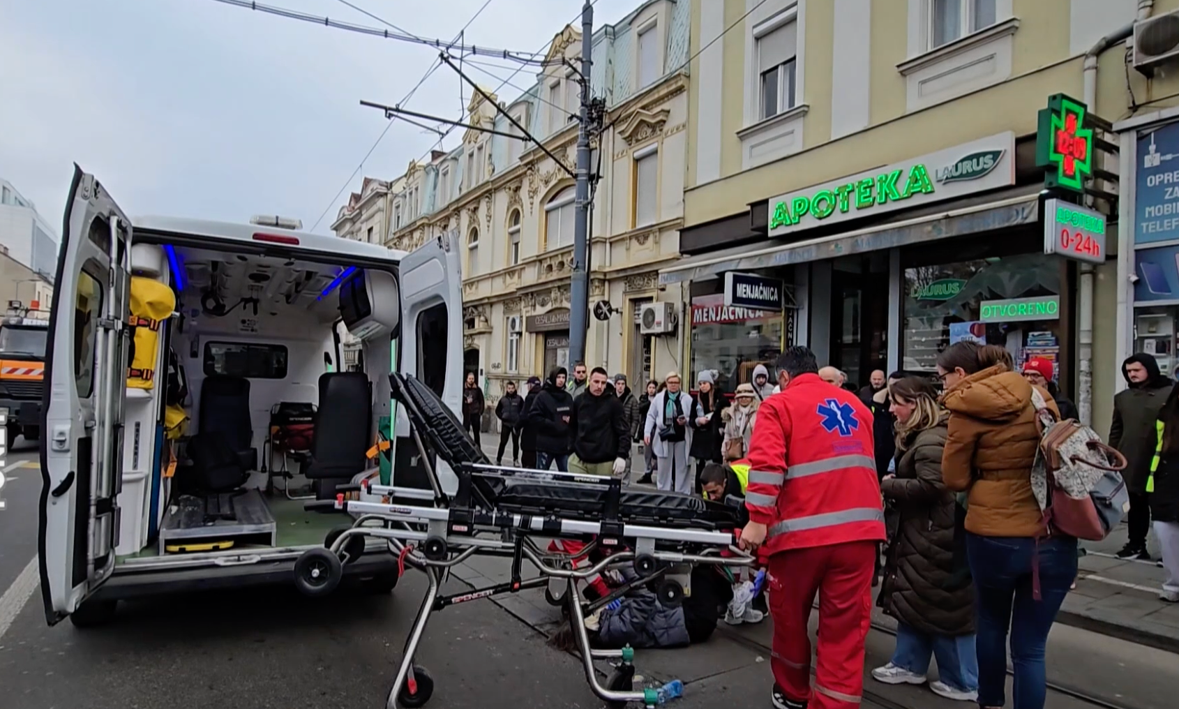 Image for Teško povređena studentkinja