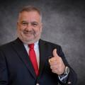 Prema navodima televizije NOVA, ubistvo je prijavio radnik zaposlen u kući Bineva