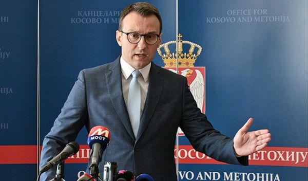 Image for Kurti nervozan, pa napada