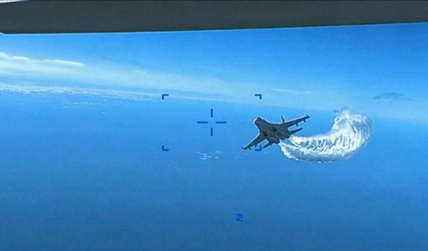 Image for Napad više od 70 dronova