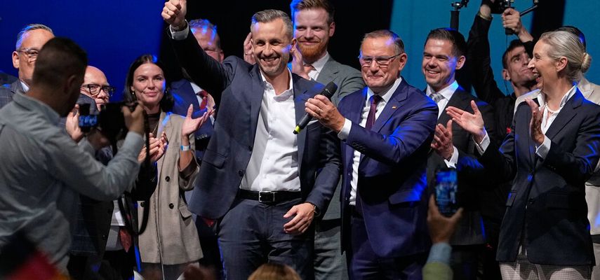 AfD predvođena Ulrihom Zigmundom, ubedljivo je juče pobedila na pokrajinskim izborima u nemačkoj saveznoj državi Saksoniji-Anhaltu sa 43,8 odsto glasova