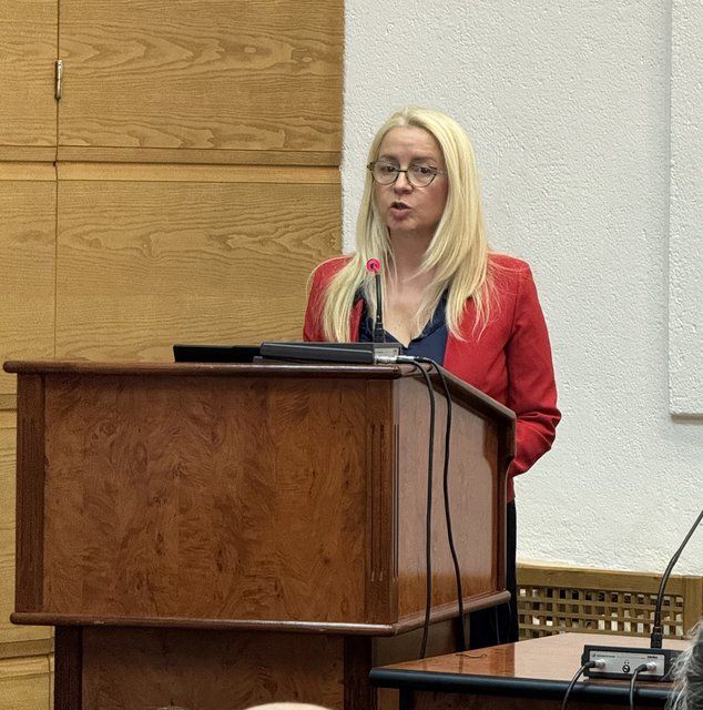 Praktično znanje i akademsko napredovanje ne smeju se posmatrati kao dve suprotstavljene putanje