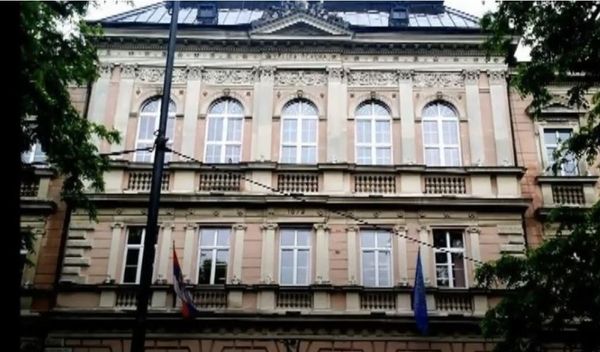 Image for Blokiran ulaz u školu