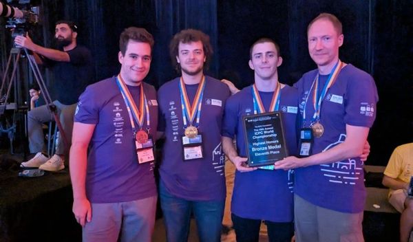 Image for Bronza za studente u Bakuu