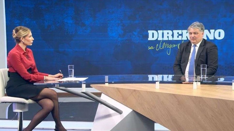 Image for „Danas je veliki dan za Telekom”: Lučić govorio o jednoj od najvećih transakcija u istoriji Srbije!