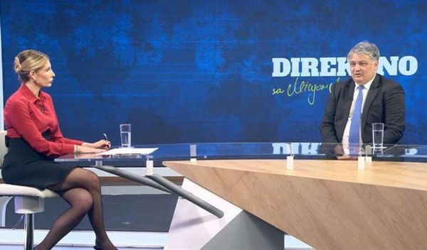 Image for „Danas je veliki dan za Telekom”: Lučić govorio o jednoj od najvećih transakcija u istoriji Srbije!