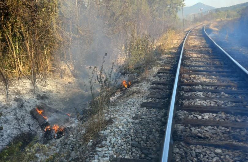 Image for Saobraćaj prekinut zbog požara
