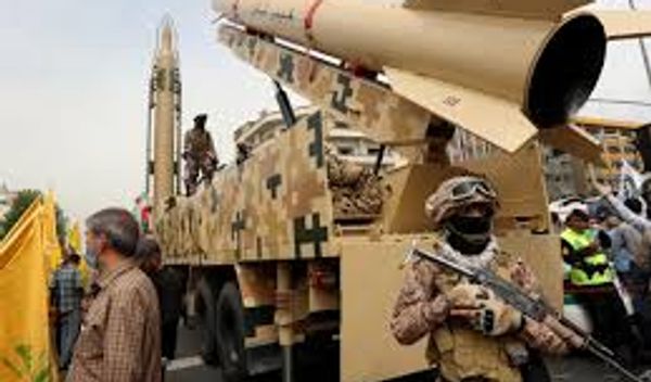 Iranski odgovor dronovima na sedište Pete flote SAD u Bahreinu