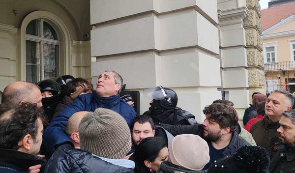 Image for Završena blokada Gradske kuće