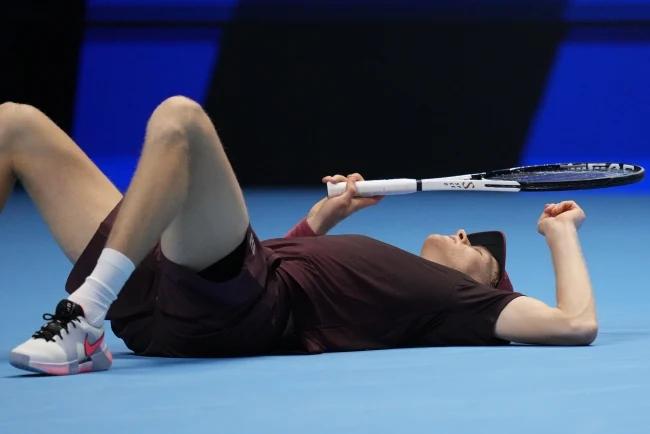 Image for Siner pobedio Alkarasa i odbranio titulu na završnom ATP turniru u Torinu