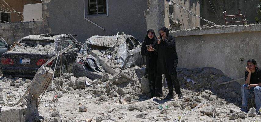 Iranska Revolucionarna garda saopštila je da je lansirala deset balističkih raketa na američki komandni centar na Bliskom istoku i vazduhoplovnu bazu Al Azrak u Jordanu