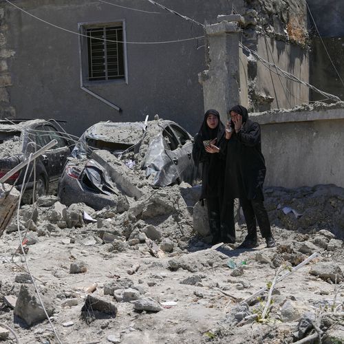 Iranska Revolucionarna garda saopštila je da je lansirala deset balističkih raketa na američki komandni centar na Bliskom istoku i vazduhoplovnu bazu Al Azrak u Jordanu
