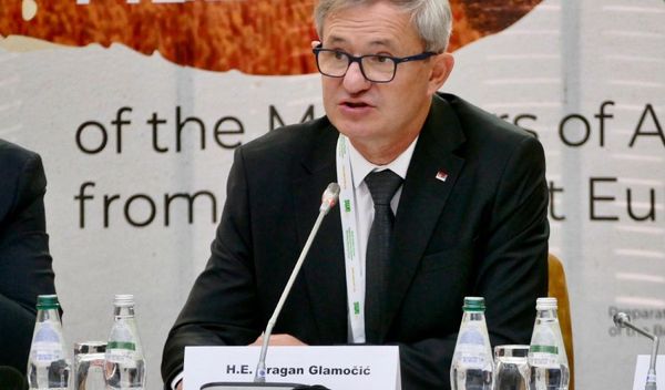 Glamocic