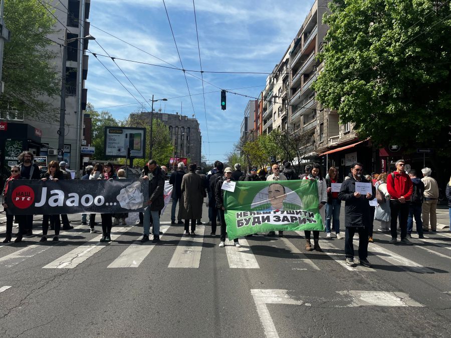 Image for Tišina kod RTS i u Bulevaru