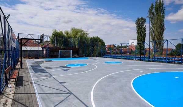 Image for Teren na Kosovu za decu