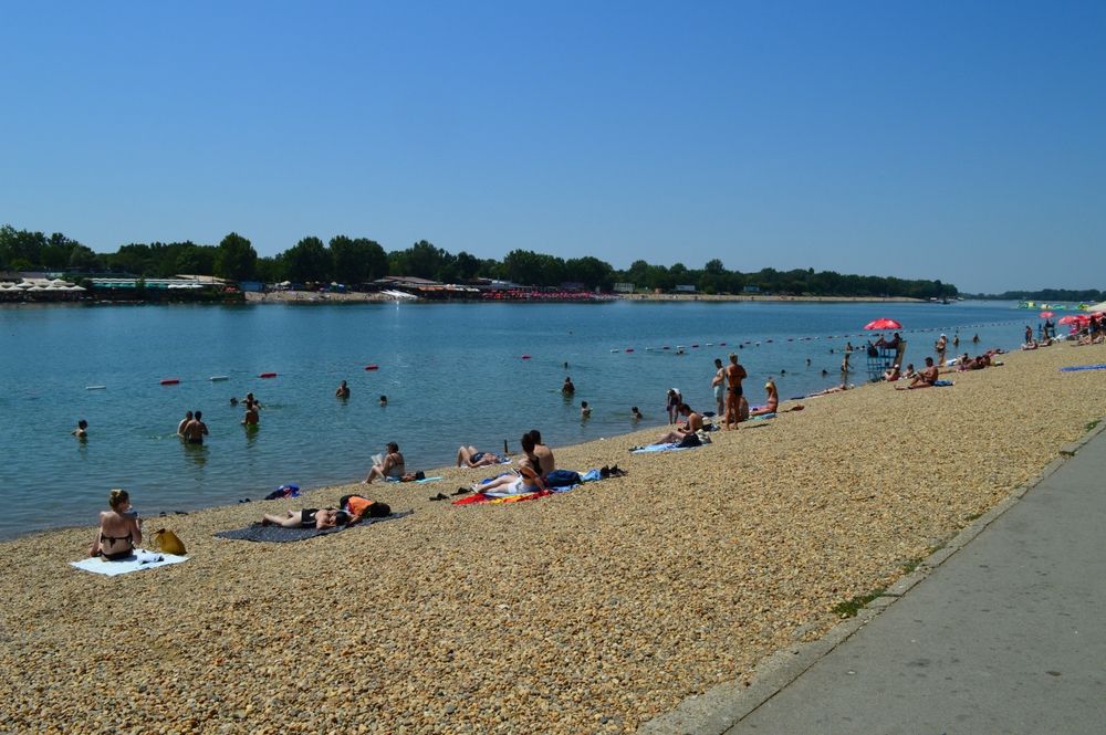 Image for VREME DANAS: Vrućina traži oprez