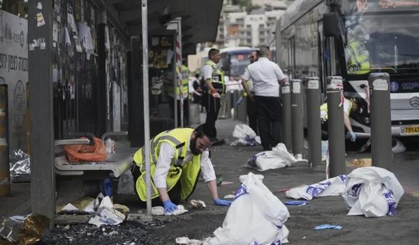 Image for Izraelske vlasti: Palestinci pucali na autobuskoj stanici u Jerusalimu, ubili šest ljudi