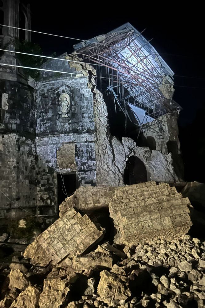 Image for Snažan potres na Filipinima