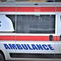 Dve osobe iz putničkog vozila su preminule na licu mesta. Saobraćaj se na toj deonici odvija usporeno