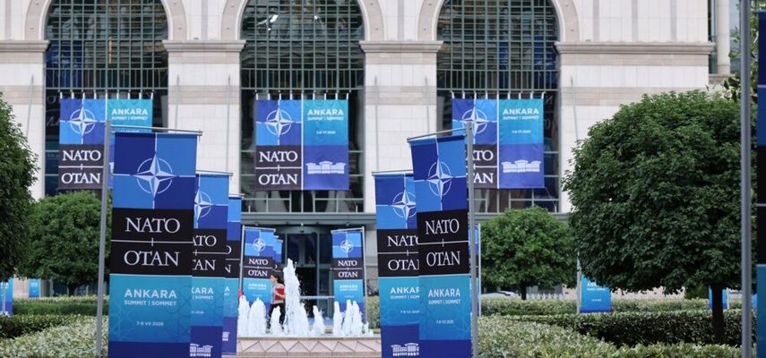 Česte kritike Trampa na račun NATO, uz najavljeno povlačenje trupa iz Evrope i šestomesečnu reviziju američkog vojnog prisustva na kontinentu, doprinele su neizvesnosti unutar Alijanse