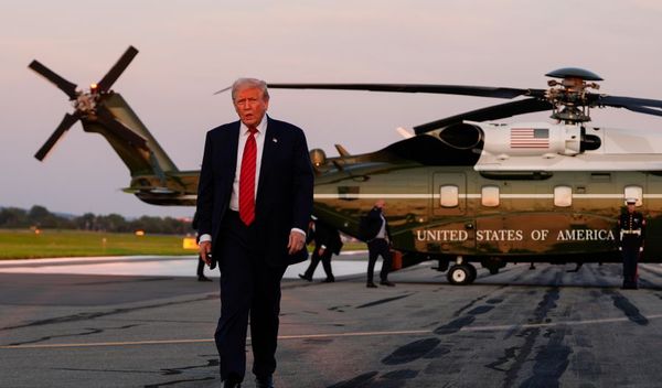 Image for Pad podrške Trampu