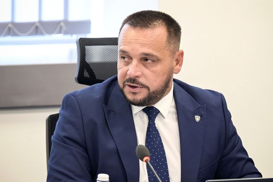 Image for Tražiće se dozvola KFOR