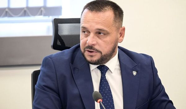 Image for Tražiće se dozvola KFOR