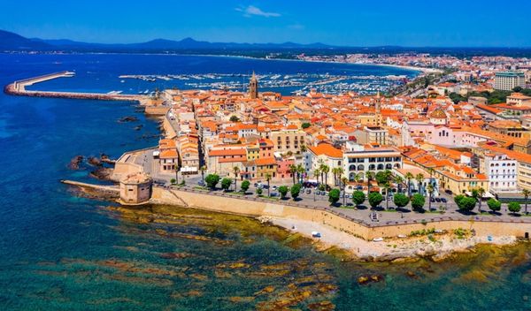 Ukupno 750 zatvorenika po najstrožem režimu trebalo bi da bude koncentrisano u nekoliko objekata širom Italije, a ostrvu je predviđena značajna kvota