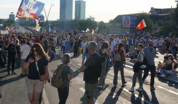 Image for Održani protesti širom Srbije
