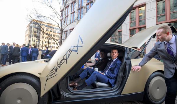 Image for Tesla pod istragom zbog autonomnih vozila