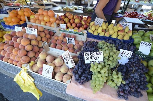 Ultra-prerađena hrana, uključujući bezalkoholna pića i upakovane grickalice poput čipsa ili keksa, napravljena, kao i cigarete, da podstakne zavisnost i potrošnju