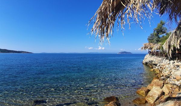 Državljanin Srbije star 56 godina pronađen je mrtav na plaži u morskom području Trani Amuda u Agios Nikolaosu