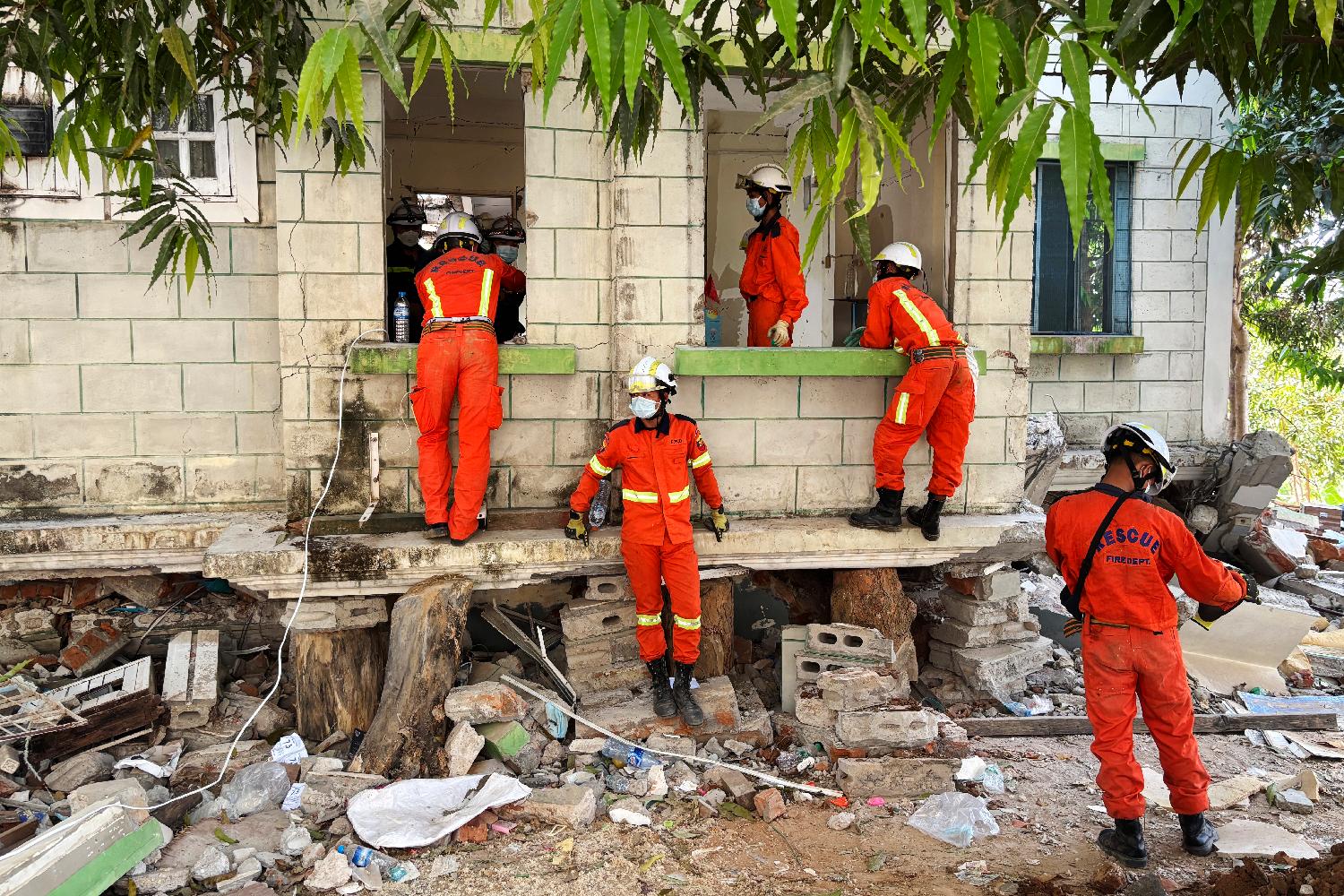 Image for Više od 3.000 nastradalih