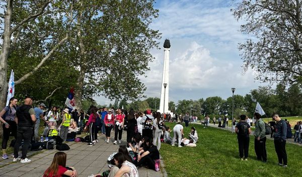 Image for Srednjoškolci kreću u Novi Sad