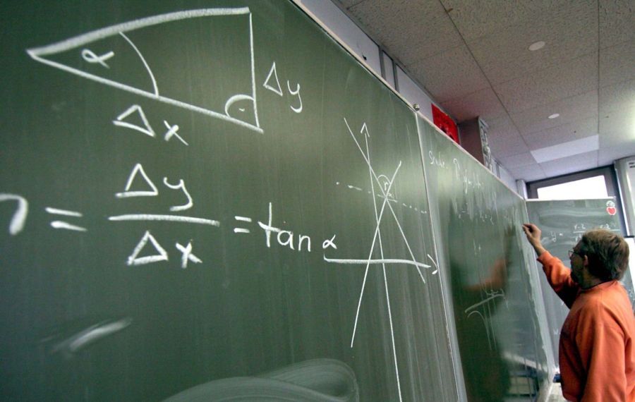 Image for Direktori škola krše propise