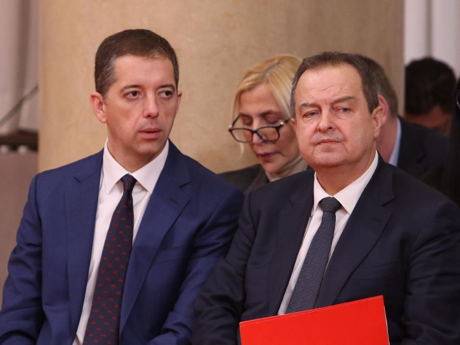 Image for Istragu vode vojni organi