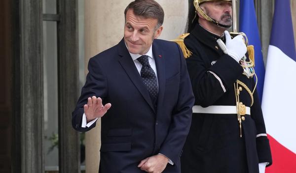 Image for Makron zapretio Kini carinskim merama