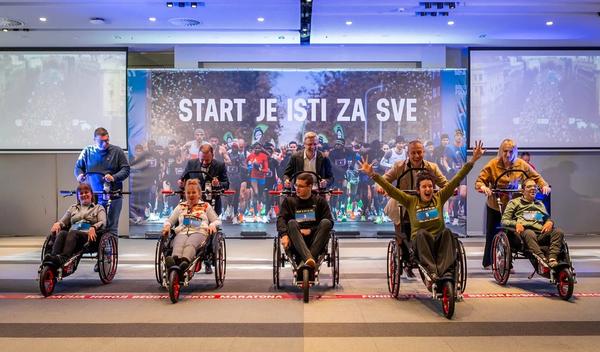 Zahvaljujući donacijama Fondacije, na stazi su se po prvi put našla specijalizovana trkačka kolica za osobe sa invaliditetom