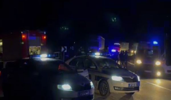 Prema nezvaničnim informacijama , među stradalima su mladići stari 19 i 20 godina i jedan stariji muškarac