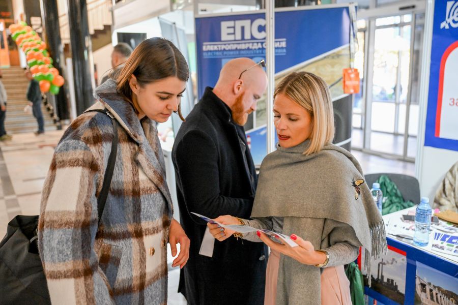 Image for EPS finansira 10 studenata