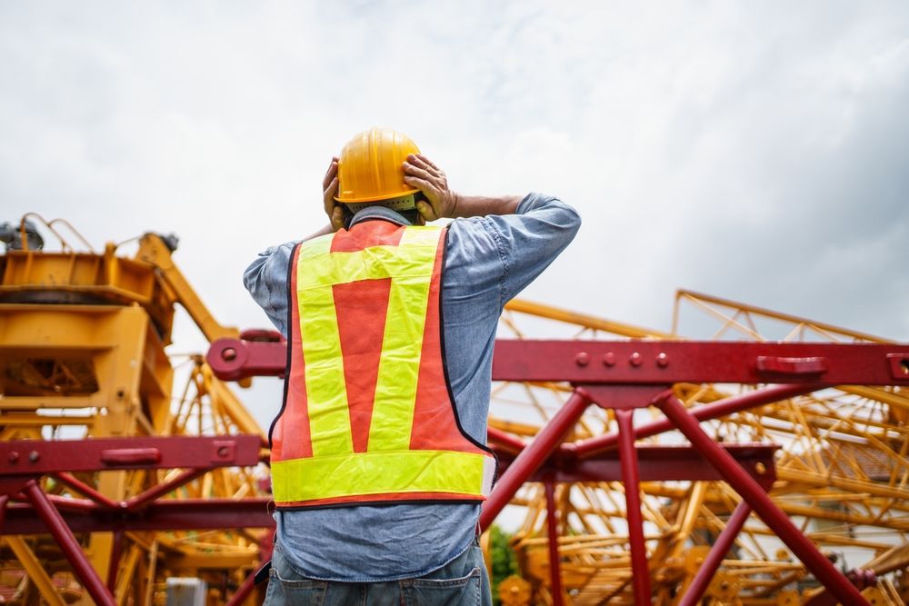 Image for Pao kran na gradilištu mosta; stradao kineski radnik