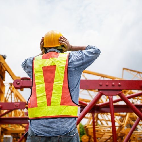 Image for Pao kran na gradilištu mosta; stradao kineski radnik