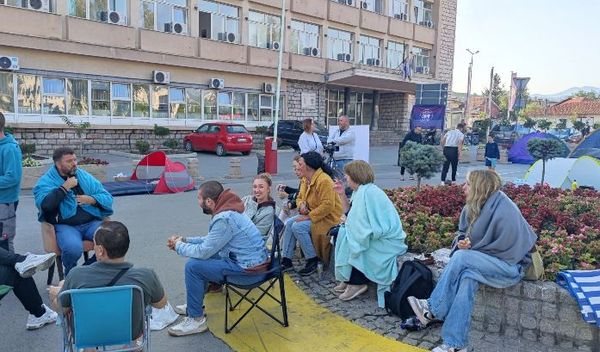 Image for Nastavak blokade kružnog toka