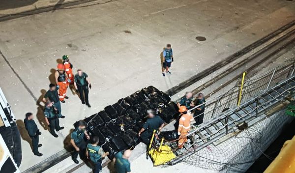 Image for Uhapšeni zbog tone kokaina