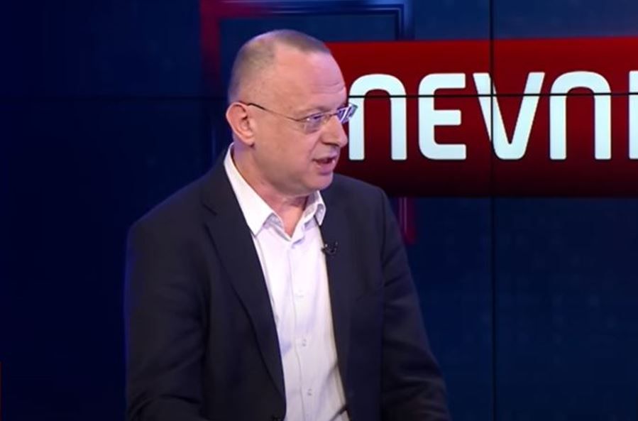 Image for Dekan: Vlada ucenjuje i koči